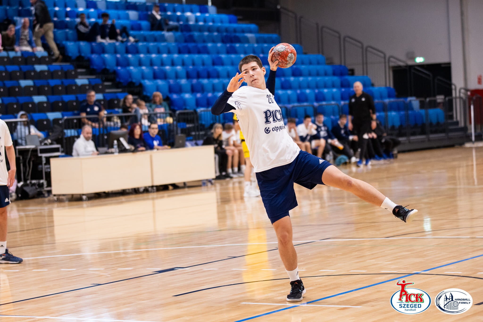 fordulatos-meccsen-d-ntetlen-a-pler-ellen-otp-bank-pick-szeged
