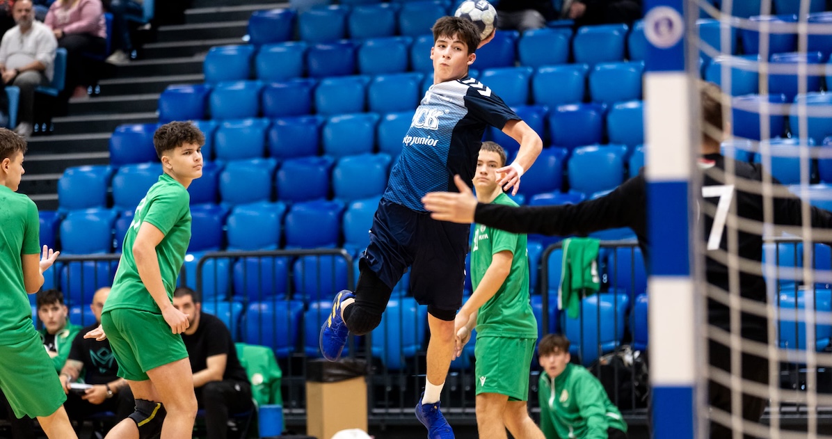 Ez meleg volt, de megvan: az U16-osok legyőzték a Veszprémet | OTP Bank ...